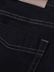 Quần Jeans Xanh Đen Thêu 4MEN Form Regular QJ101