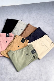 Quần Kaki Trơn Signature Gắn Tag Kim Loại Form Slimfit QK028 Màu Be