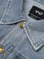 Áo Khoác Jean Trơn Túi Hộp 2 Bên Form Regular AK077 Màu Xanh Biển Nhạt