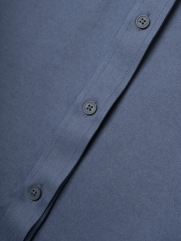 Áo Sơ Mi Denim Thêu Just Breath Form Regular SM196 Màu Xanh Biển Nhạt