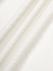 Áo Thun Cổ Tròn Phối Bo Form Regular AT180 Màu Trắng