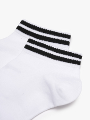 Vớ Nam cổ ngắn phối màu VO147 Màu Trắng