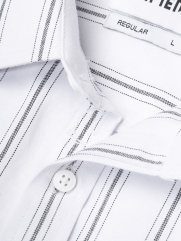 Áo Sơ Mi Sọc Thêu Logo Ngựa Form Regular SM202 Màu Sọc Trắng