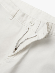 Quần Kaki Trơn Form Slimfit QK032 Màu Trắng