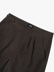 Quần Short Sidetab Trơn Form Straight QS083 Màu Nâu Đậm