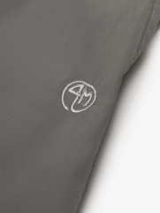 Quần Short Thể Thao 6inch Thêu logo 4m Form Relax QS082 Màu Xám Đậm