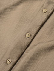 Áo Sơ Mi Linen Xước Ngắn Tay Form Regular SM203 Màu Nâu