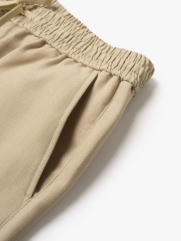 Quần Short Linen Trơn Form Straight QS085 Màu Be