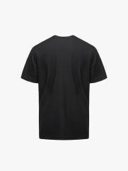 Áo Thun Rayon Cổ V Thêu Chữ Beyond Daily Form Regular AT195 Màu Đen