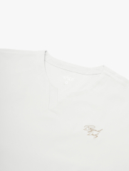 Áo Thun Rayon Cổ V Thêu Chữ Beyond Daily Form Regular AT195 Màu Trắng