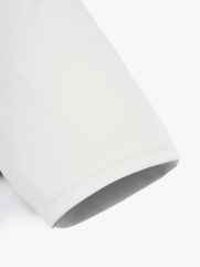 Áo Thun Rayon Cổ V Thêu Chữ Beyond Daily Form Regular AT195 Màu Trắng