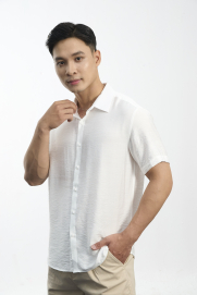 Áo Sơ Mi Linen Xước Ngắn Tay Form Regular SM203 Màu Trắng