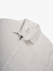 Áo Sơ Mi Signature Stripe Sọc Tay Ngắn Form Regular SM210 Màu Sọc Xám