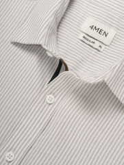Áo Sơ Mi Signature Stripe Sọc Tay Ngắn Form Regular SM210 Màu Sọc Xám