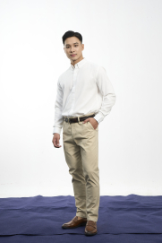 Áo Sơ Mi Vải Oxford Trơn Signature Form Regular SM157 Màu Trắng Kem