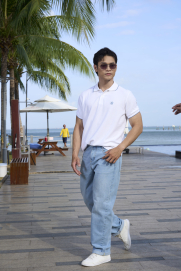 Quần Jean Trang Trí Túi Form Straight QJ125 Xanh Biển