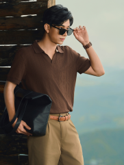 Áo Polo Vertical Texture Cổ V Bo Kiểu Form Modern PO199 Màu Nâu