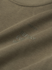 Áo Sweatshirt Chân Cua In Chữ Form Regular AS007 Màu Rêu