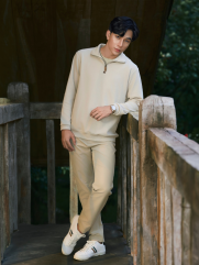 Áo Sweatshirt Trơn Dây Kéo Form Regular AS006 Màu Be Nhạt