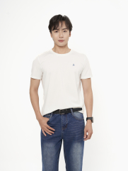 Áo Thun Cổ Tròn In 4MEN Essentials Form Slimfit AT194 Màu Trắng
