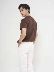 Áo Thun Cổ Tròn Trơn Form Slimfit AT132 Màu Nâu Nhạt