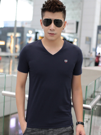Áo thun cổ tim xanh đen at543 - 1