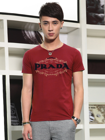 Áo thun cổ tròn đỏ đô prada at540 - 1