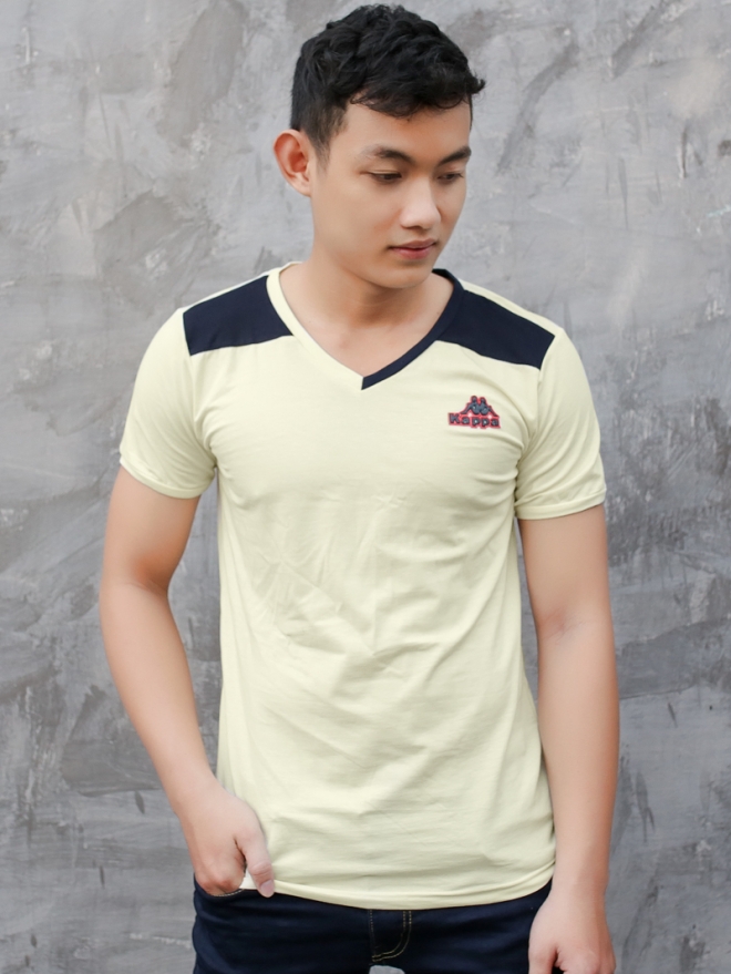 Áo thun cổ tim vàng nhạt at575 - 1