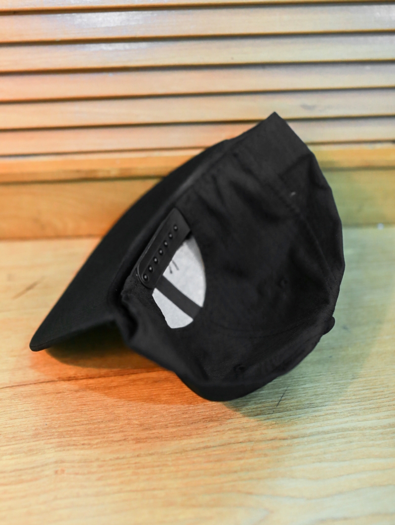Nón snapback đen n357 - 2