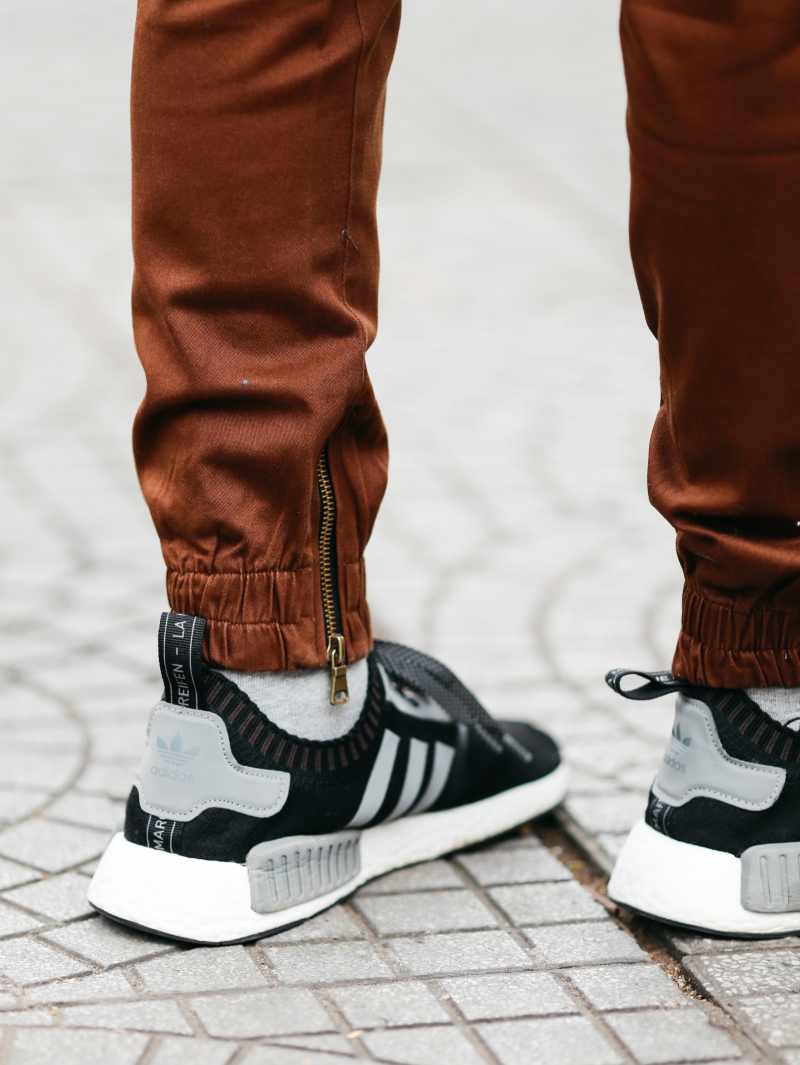 Quần jogger kaki nâu j06 - 4
