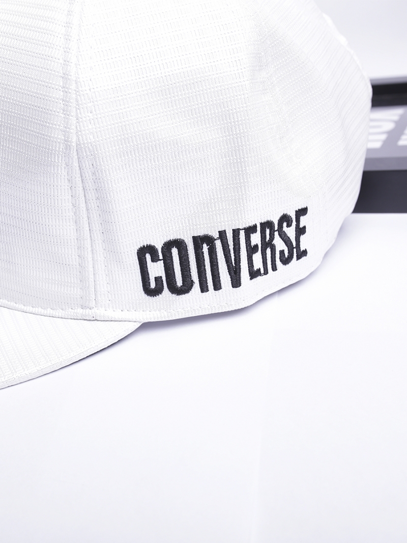 Nón Snapback Trắng N267