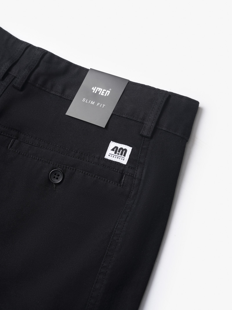 Quần Short Kaki Gắn Tag 4M Form Regular QS049 Màu Đen