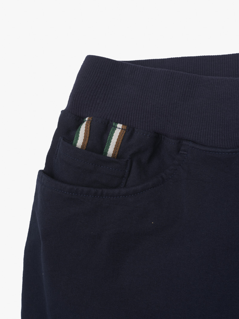 Quần Jogger Kaki Lưng Thun Gắn Tag Da Tam Giác Form Regular JO016 Màu Xanh Đen