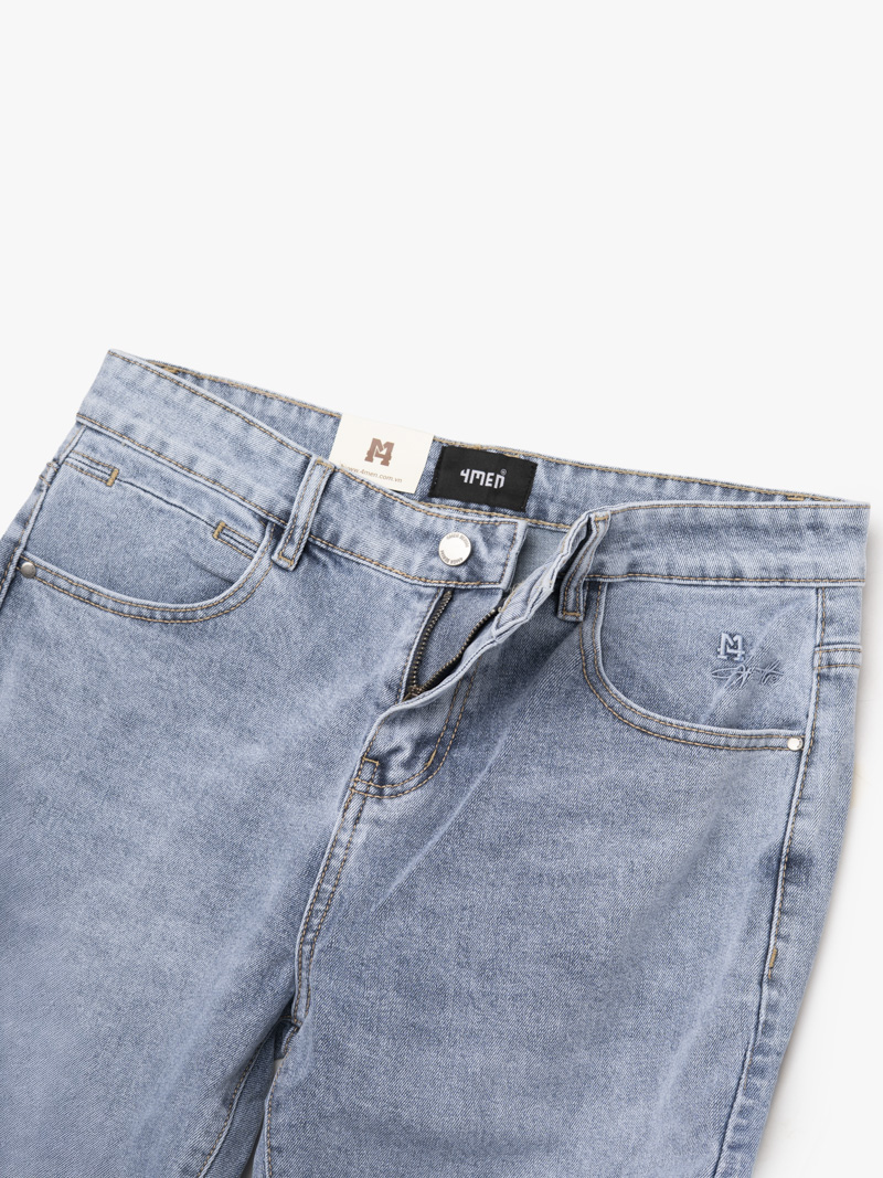 Quần Jean Thêu M Gentle Form Regular QJ114
