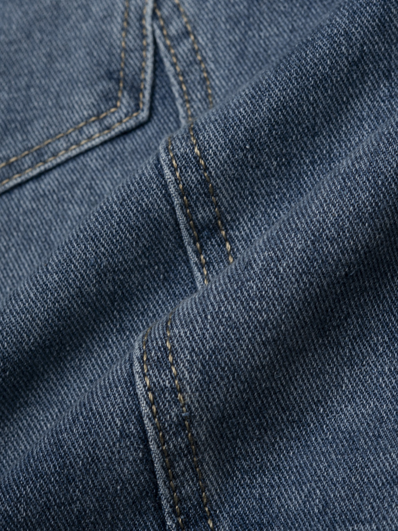 Áo Khoác Jean Trơn Túi Hộp 2 Bên Form Regular AK077 Màu Xanh Biển Đậm