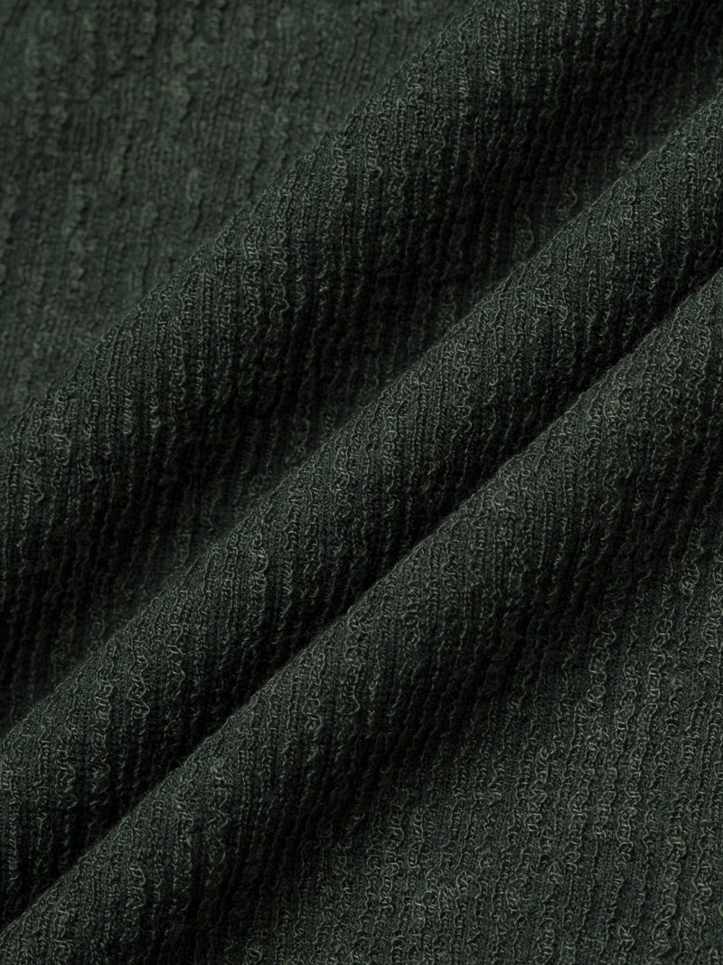 Áo Thun Dệt Kim Thêu Logo M Form Regular AT181 Màu Xanh Lá