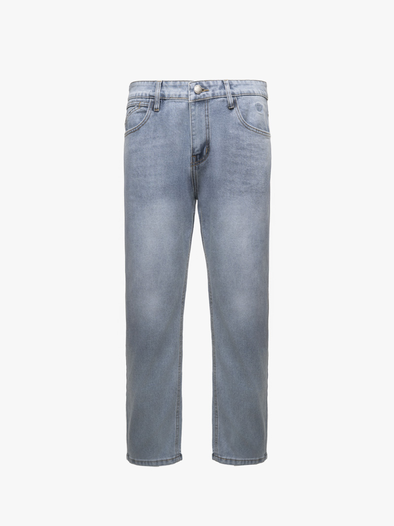 Quần Jean Rã Diễu Thêu Huy hiệu 4MEN Form Regular QJ120 Màu Xanh Biển Nhạt