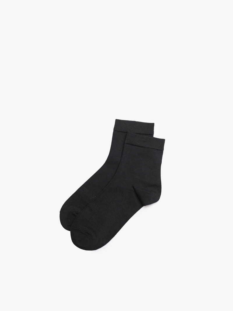 Vớ Công Sở Cổ Trung Sợi Bamboo Kháng Khuẩn Khử Mùi VO148 Màu Đen