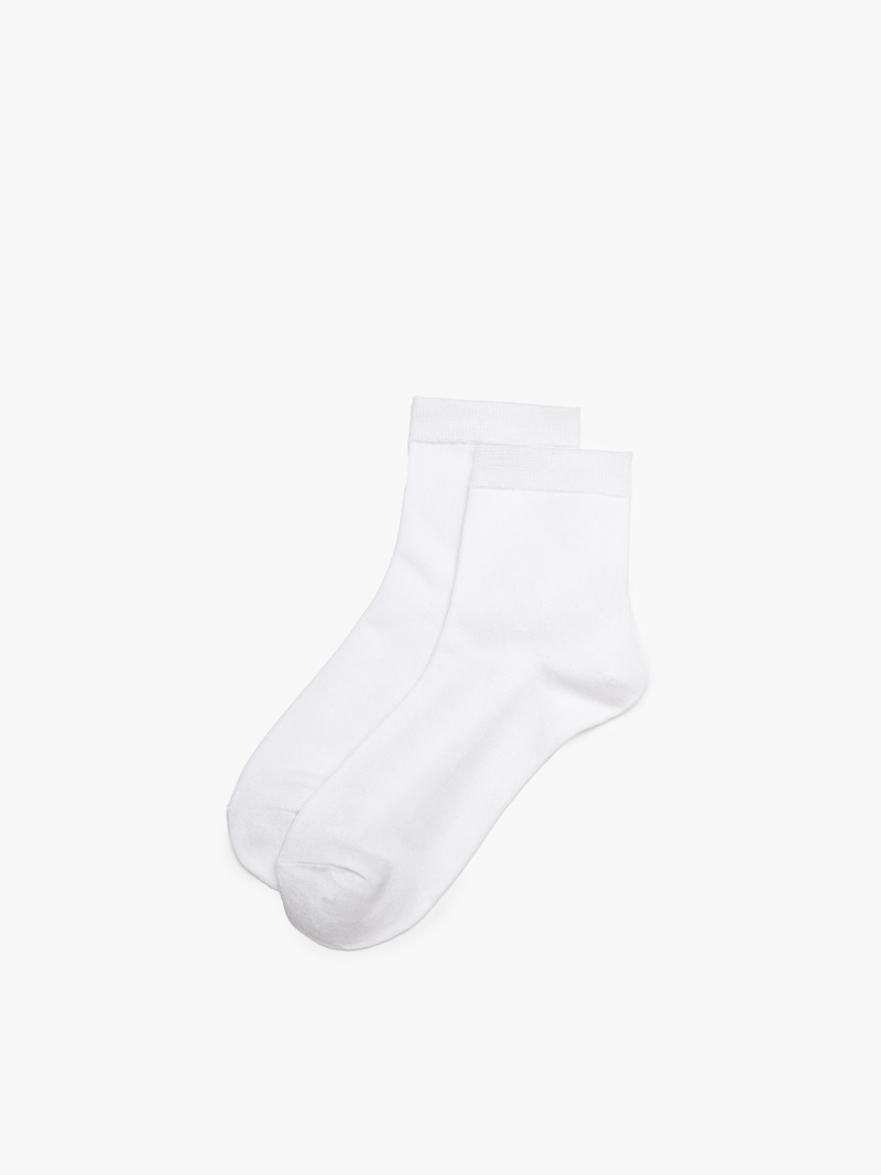 Vớ Công Sở Cổ Trung Sợi Bamboo Kháng Khuẩn Khử Mùi VO148 Màu Trắng