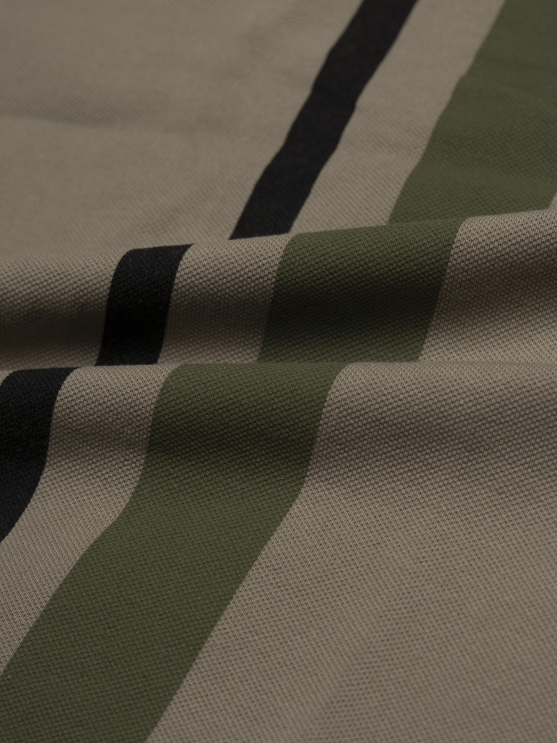 Áo Polo Cá Sấu In Sọc 2 Bên Form Regular PO178 Màu Rêu