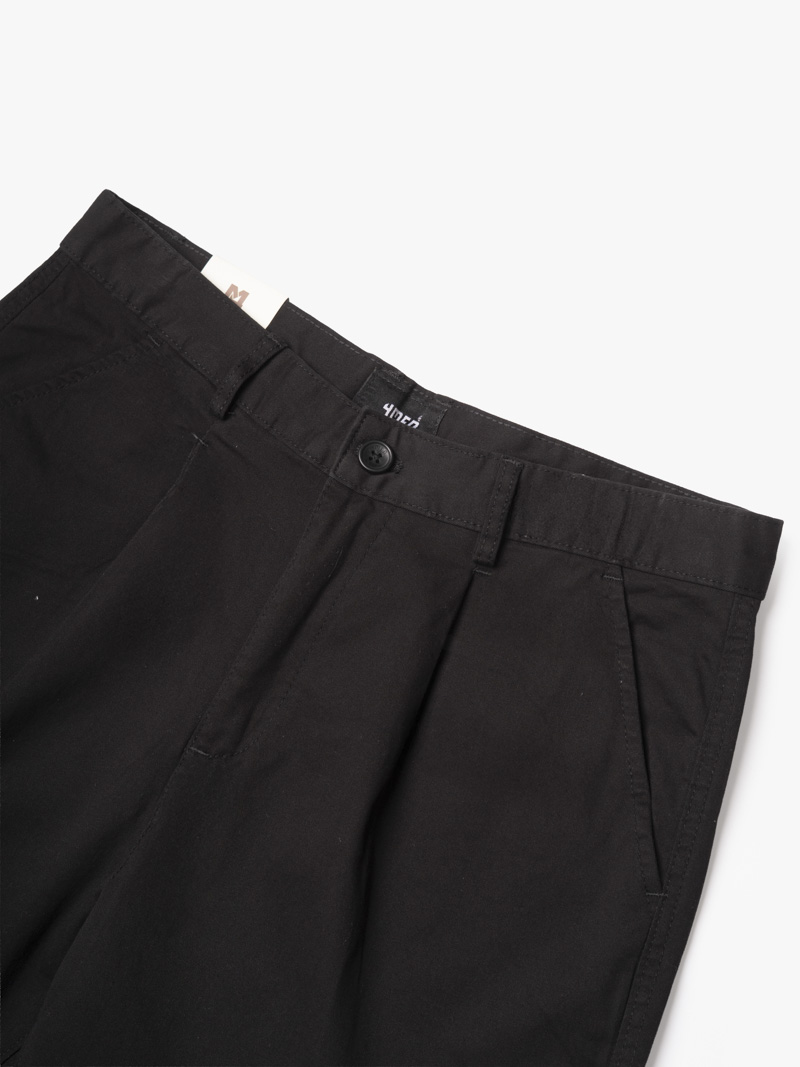 Quần Short Kaki Trơn Form Straight QS081 Màu Đen