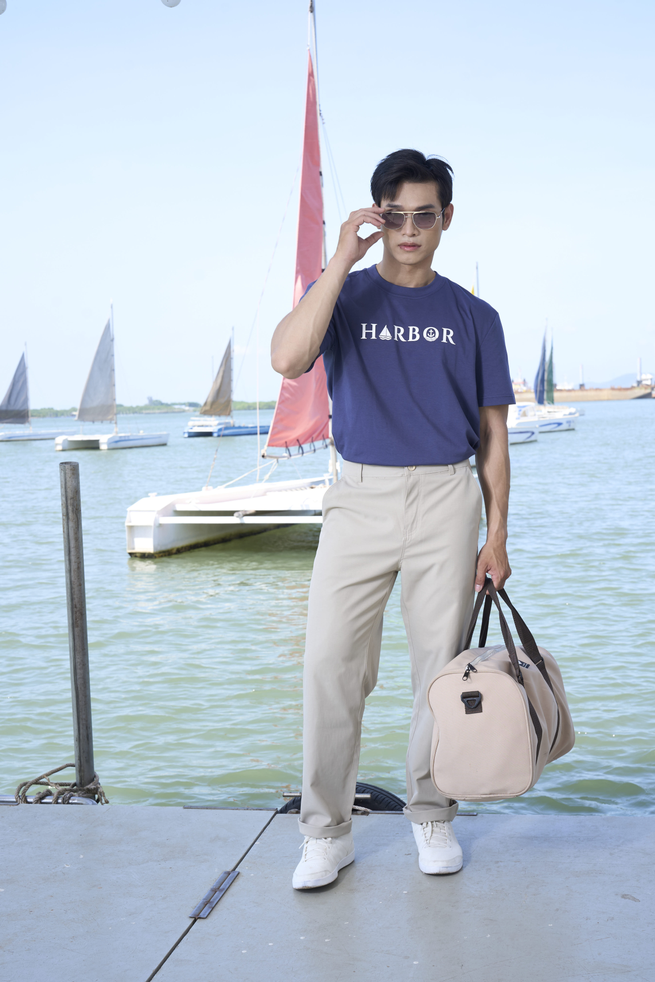 Quần Kaki Trang Trí Dây 3 Sọc Form Straight QK033 Màu Xám