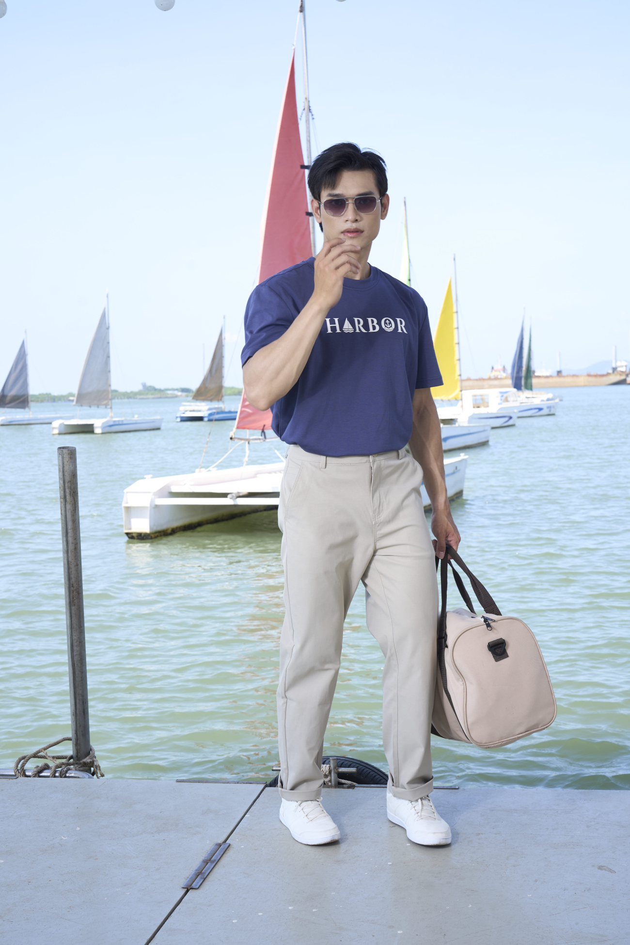 Quần Kaki Trang Trí Dây 3 Sọc Form Straight QK033 Màu Xám