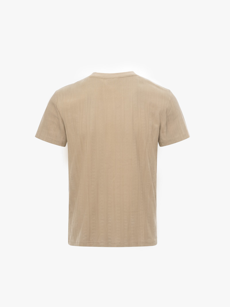 Áo Thun Texture Jacquard Dệt Nổi Form Modern AT201 Màu Be