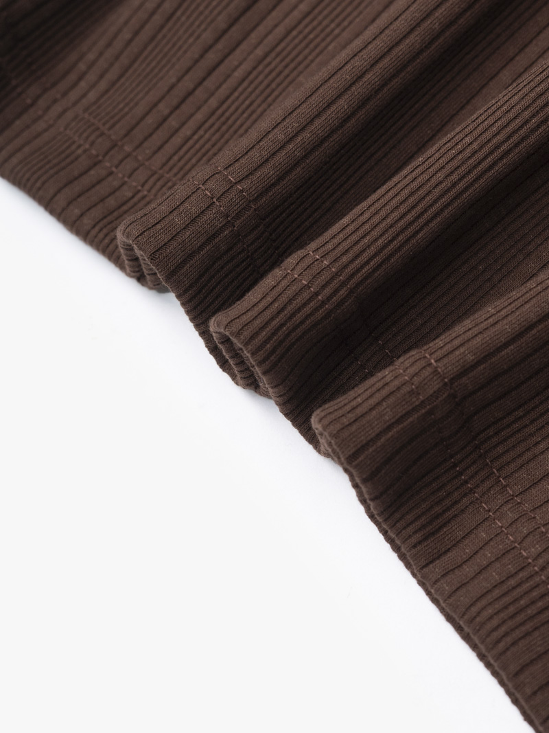 Áo Polo Vertical Texture Cổ V Bo Kiểu Form Modern PO199 Màu Nâu