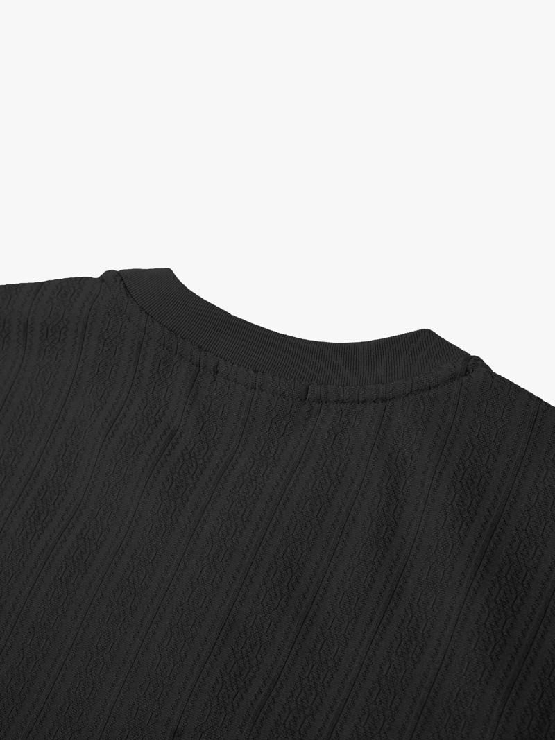 Áo Thun Texture Jacquard Dệt Nổi Form Modern AT201 Màu Đen