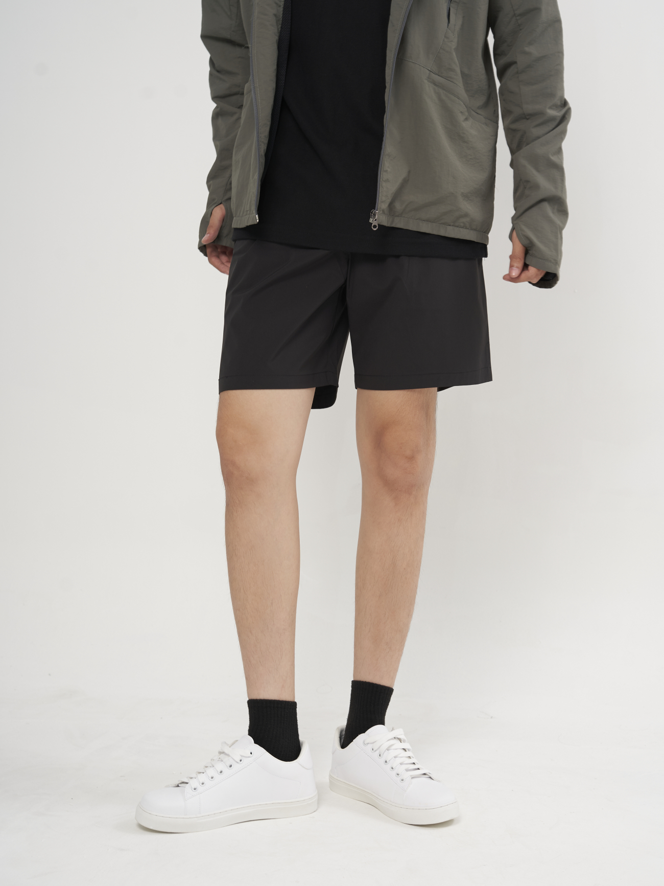 Quần Short Thể Thao 6inch Thêu logo 4m Form Relax QS082 Màu Đen