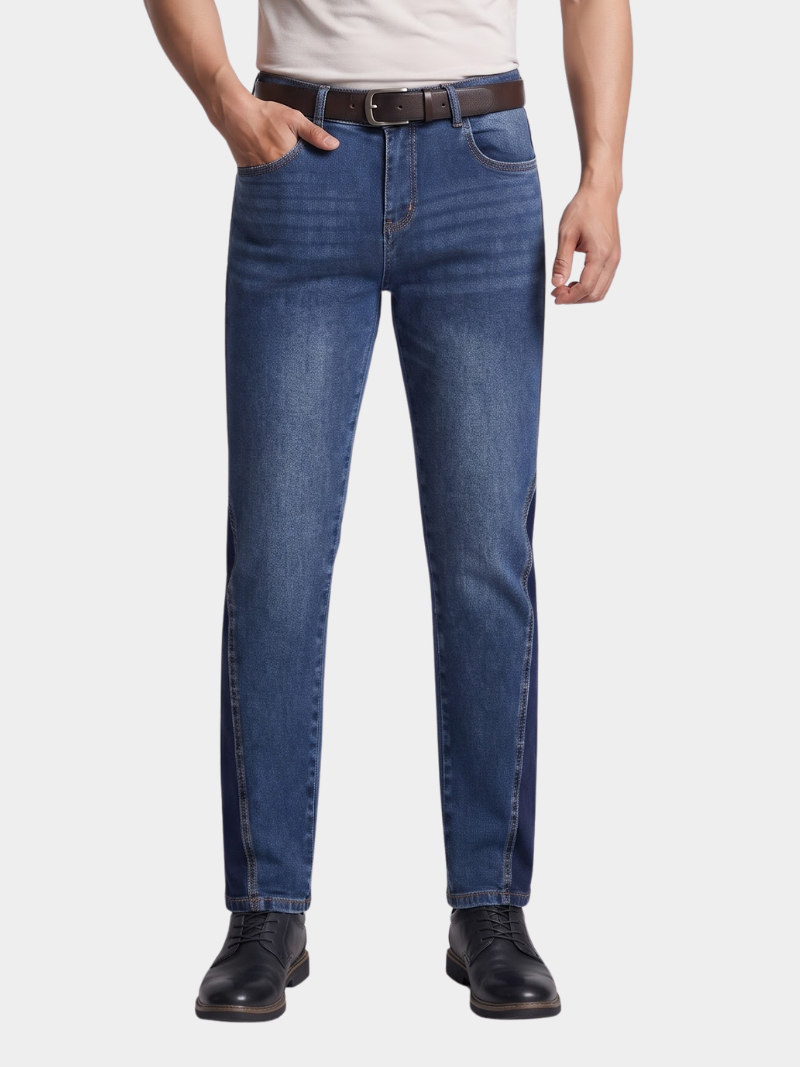 quan jeans xanh dam ra tam giac o suon form slimfit qj091