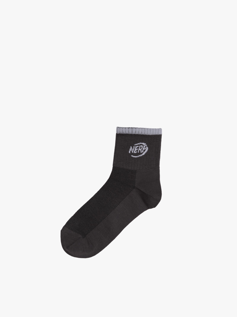 vo nam co trung phoi mau vo141