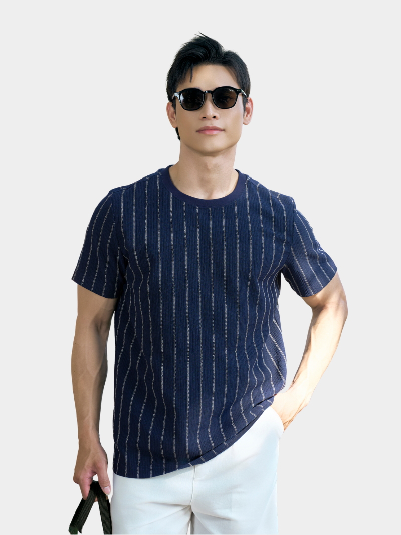 ao thun soc co tron theu canh buom form regular at192